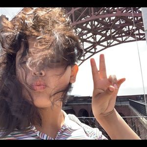 Meet your Posher, Melanie